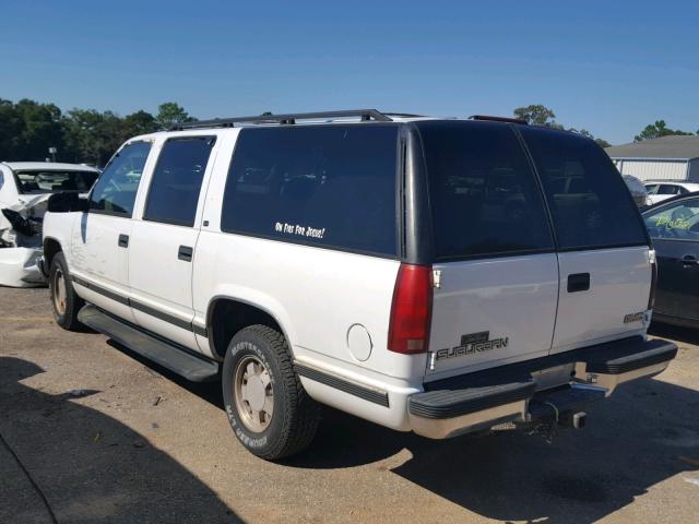 3GKEC16R3WG510537 - 1998 GMC SUBURBAN C WHITE photo 3