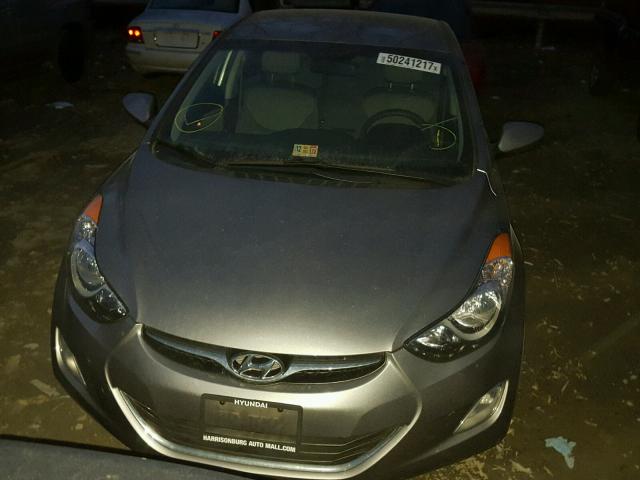 KMHDH4AE2CU328024 - 2012 HYUNDAI ELANTRA GL BROWN photo 9