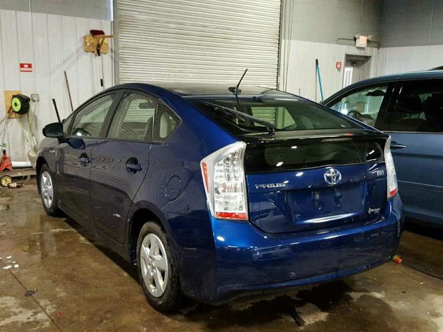 JTDKN3DU0B1396498 - 2011 TOYOTA PRIUS BLUE photo 3