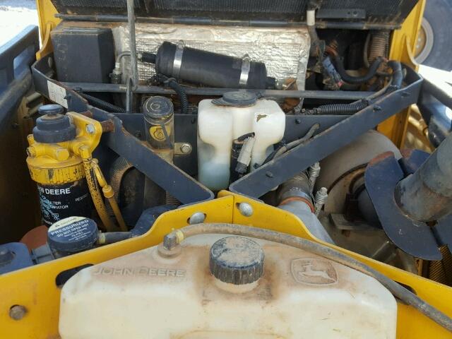 1T0318DJCA0193071 - 2010 JOHN DEERE TRACTOR YELLOW photo 7