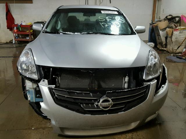 1N4AL2AP4AC190765 - 2010 NISSAN ALTIMA BAS SILVER photo 9