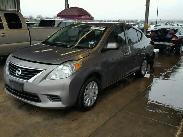 3N1CN7AP3DL847531 - 2013 NISSAN VERSA S CHARCOAL photo 2