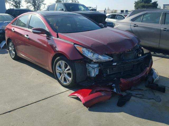 5NPEC4AC0DH623883 - 2013 HYUNDAI SONATA SE RED photo 1