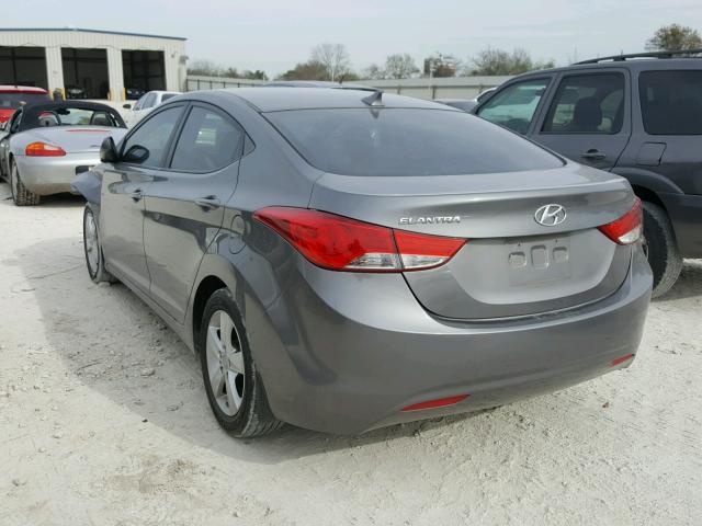 5NPDH4AE9DH319837 - 2013 HYUNDAI ELANTRA GL GRAY photo 3