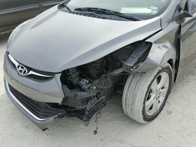 5NPDH4AE9DH319837 - 2013 HYUNDAI ELANTRA GL GRAY photo 9