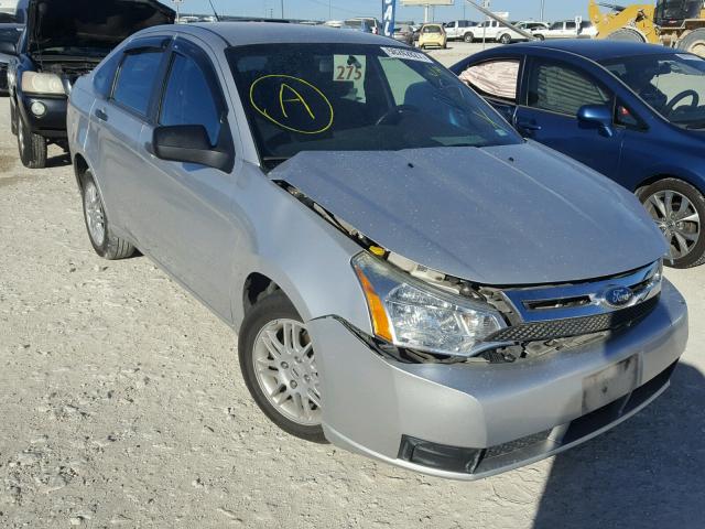 1FAHP3FN0BW202099 - 2011 FORD FOCUS SE GRAY photo 1