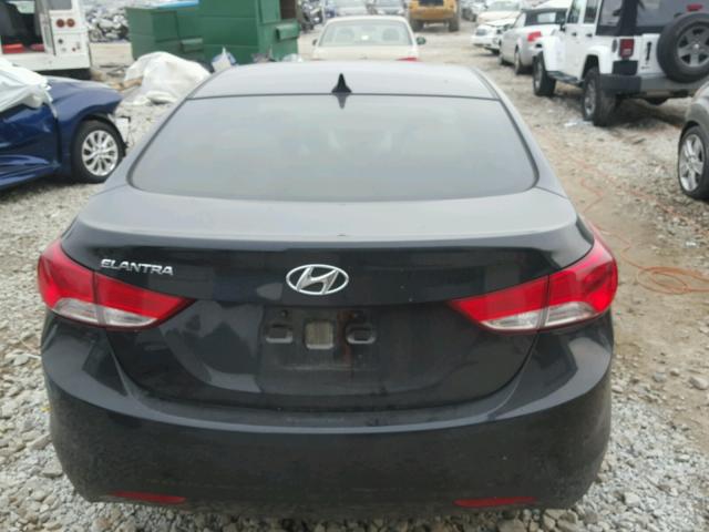 5NPDH4AE9DH394487 - 2013 HYUNDAI ELANTRA GL BLACK photo 9