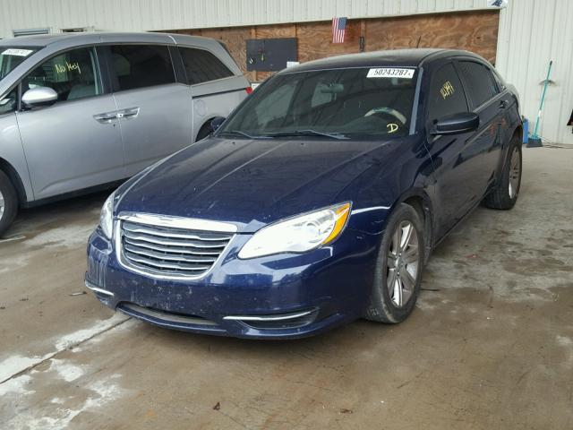 1C3CCBAB2DN698141 - 2013 CHRYSLER 200 LX BLUE photo 2