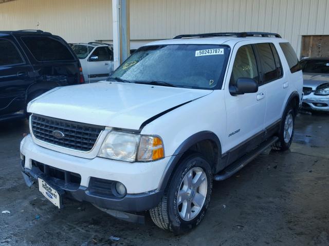 1FMZU63KX2UD61500 - 2002 FORD EXPLORER X WHITE photo 2
