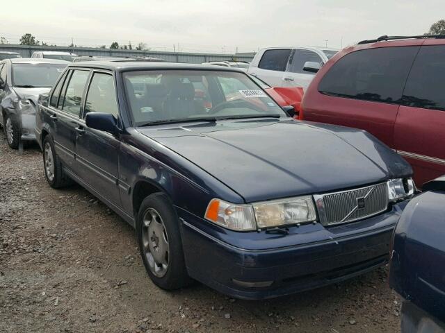 YV1KS9601W1133135 - 1998 VOLVO S90 BLUE photo 1