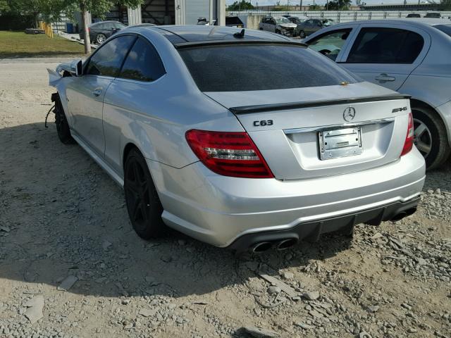 WDDGJ7HB5DG131325 - 2013 MERCEDES-BENZ C 63 AMG SILVER photo 3