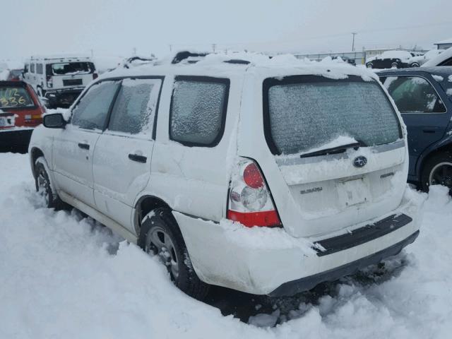 JF1SG63657H713386 - 2007 SUBARU FORESTER 2 WHITE photo 3