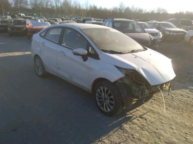 3FADP4BJ7EM185877 - 2014 FORD FIESTA SE WHITE photo 1