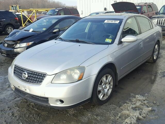 1N4AL11D85N465256 - 2005 NISSAN ALTIMA S SILVER photo 2