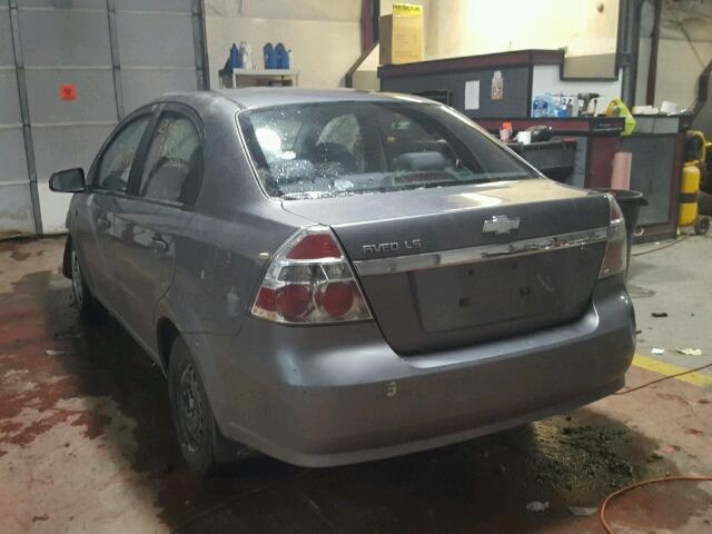 KL1TD566X8B083664 - 2008 CHEVROLET AVEO BASE SILVER photo 3