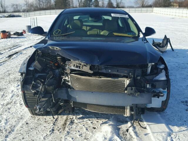 2G4GR5EK6C9133346 - 2012 BUICK REGAL BLUE photo 9