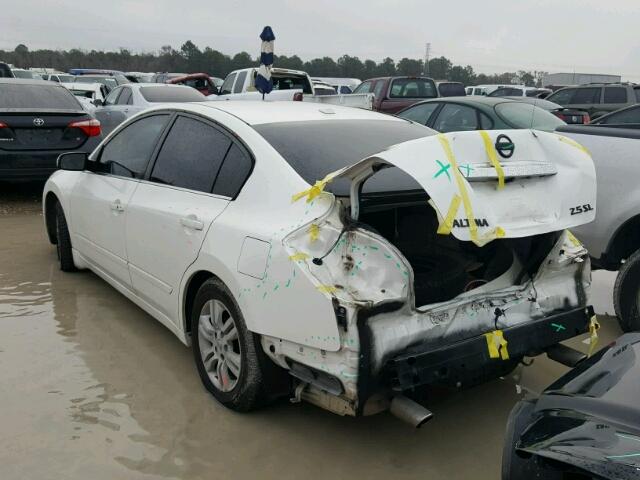 1N4AL2AP9BN443617 - 2011 NISSAN ALTIMA BAS WHITE photo 3