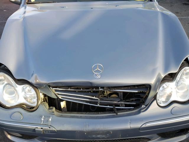 WDBRF52HX6F796315 - 2006 MERCEDES-BENZ C GENERATI BLUE photo 7