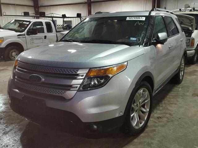 1FMHK7F89BGA50792 - 2011 FORD EXPLORER L SILVER photo 2