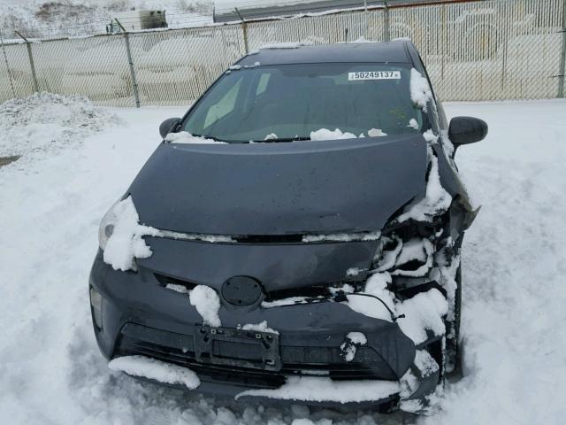 JTDKN3DU1D5594776 - 2013 TOYOTA PRIUS GRAY photo 9