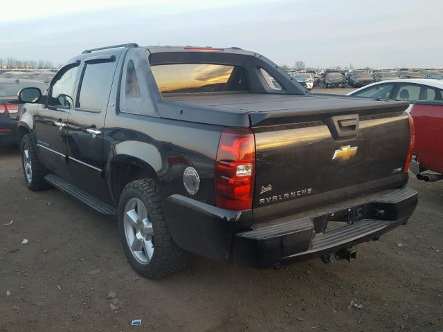 3GNFK12398G185553 - 2008 CHEVROLET AVALANCHE BLACK photo 3