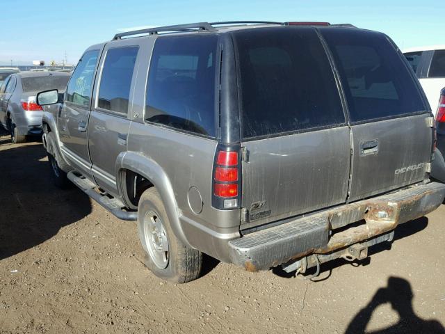 1GNEK13R4XR151596 - 1999 CHEVROLET TAHOE K150 TAN photo 3