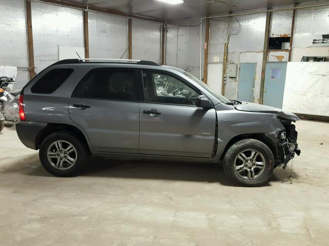 KNDJE723977367602 - 2007 KIA SPORTAGE E GRAY photo 9