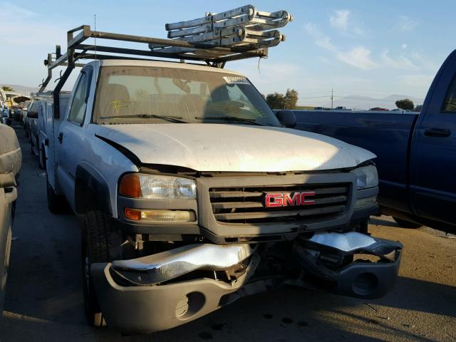 1GDHC24U55E334016 - 2005 GMC SIERRA C25 WHITE photo 1