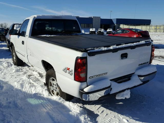 1GCEK14T64E224277 - 2004 CHEVROLET SILVERADO WHITE photo 3