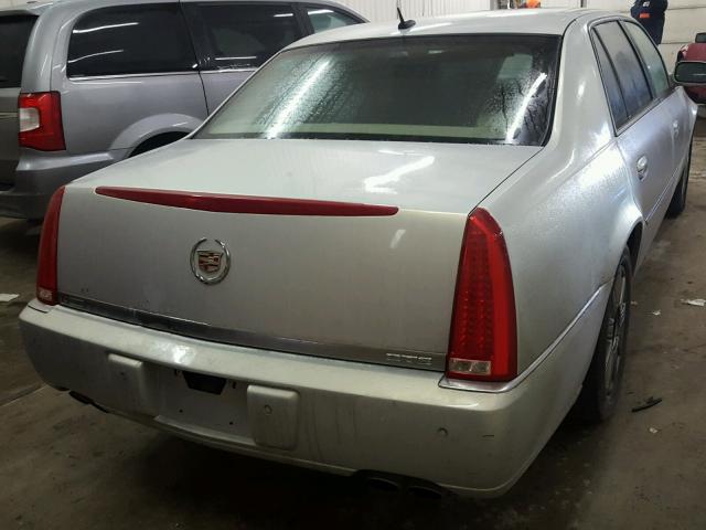 1G6KD57Y76U103300 - 2006 CADILLAC DTS SILVER photo 4