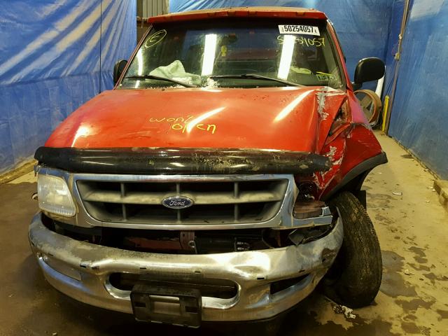 1FTZF1825WNB85983 - 1998 FORD F150 RED photo 9