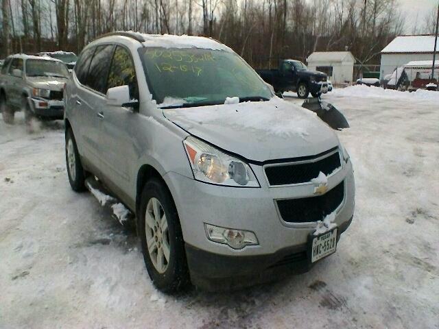 1GNKRGED0BJ218723 - 2011 CHEVROLET TRAVERSE L SILVER photo 1