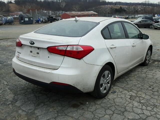 KNAFK4A69E5087158 - 2014 KIA FORTE LX WHITE photo 4