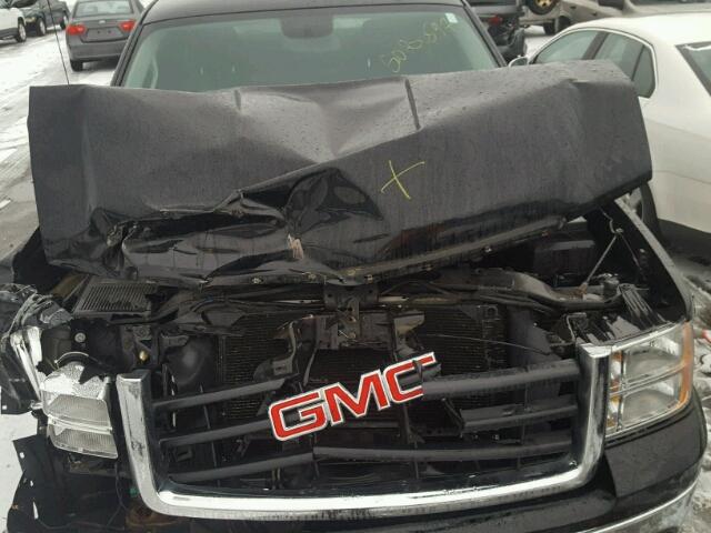 1GTR2VE35BZ341751 - 2011 GMC SIERRA K15 BLACK photo 7