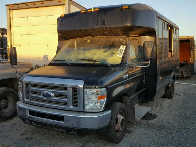 1FDFE4FS9BDA72687 - 2011 FORD ECONOLINE BLACK photo 2