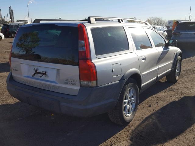 YV1SZ59H041152987 - 2004 VOLVO XC70 SILVER photo 4