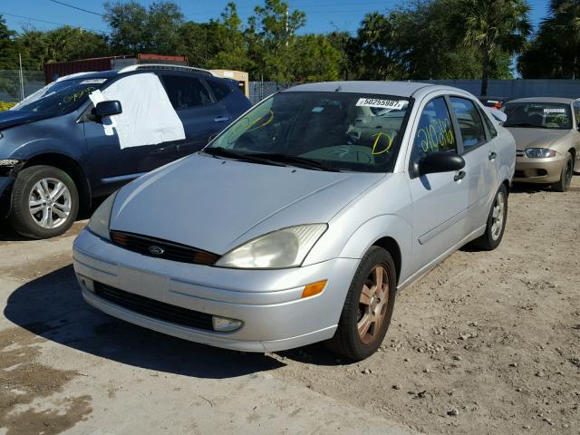 1FAFP38343W162517 - 2003 FORD FOCUS ZTS SILVER photo 2
