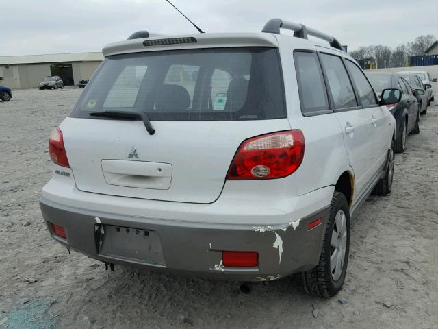 JA4LZ31FX5U050910 - 2005 MITSUBISHI OUTLANDER WHITE photo 4