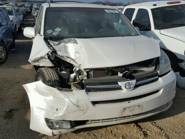 5TDZA22C94S160792 - 2004 TOYOTA SIENNA XLE WHITE photo 7