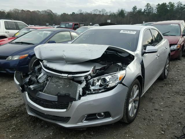 1G11E5SA2GU159039 - 2016 CHEVROLET MALIBU LIM 银色 照片 2