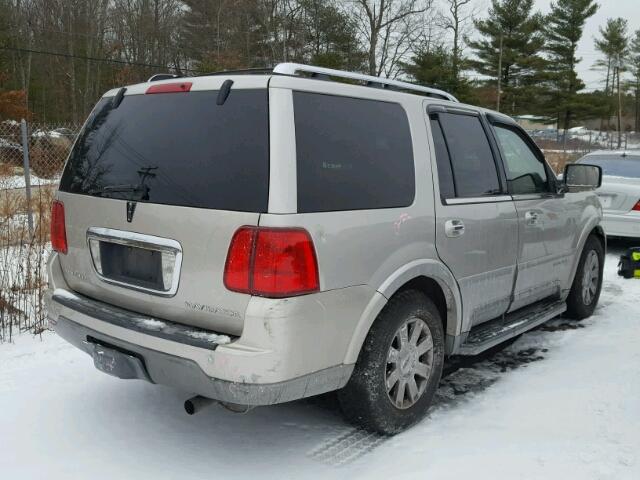 5LMFU28R73LJ03621 - 2003 LINCOLN NAVIGATOR SILVER photo 4