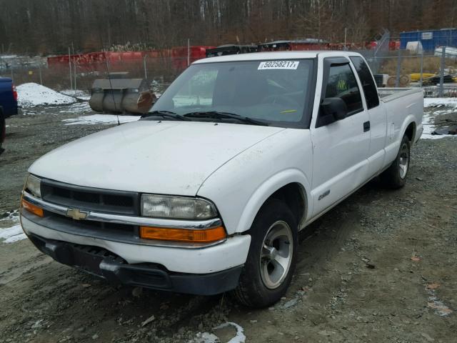 1GCCS19H338285546 - 2003 CHEVROLET S TRUCK S1 WHITE photo 2