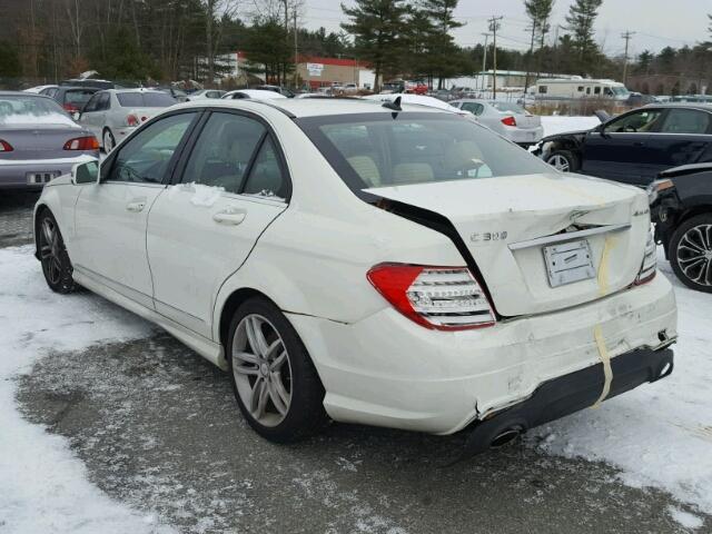 WDDGF8BB1CR204838 - 2012 MERCEDES-BENZ C 300 4MAT WHITE photo 3