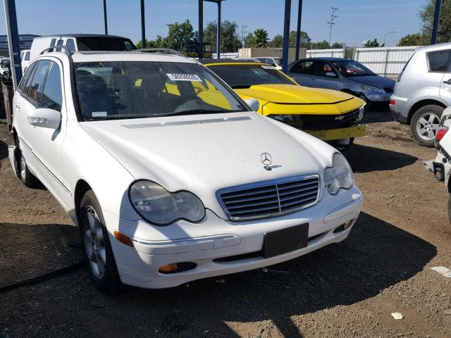 WDBRH61J83F354956 - 2003 MERCEDES-BENZ C 240 SPOR WHITE photo 1