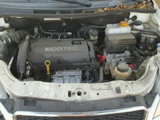 KL1TD6DEXBB241492 - 2011 CHEVROLET AVEO LS WHITE photo 7