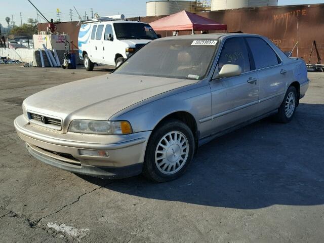 JH4KA7661PC024082 - 1993 ACURA LEGEND L BEIGE photo 2