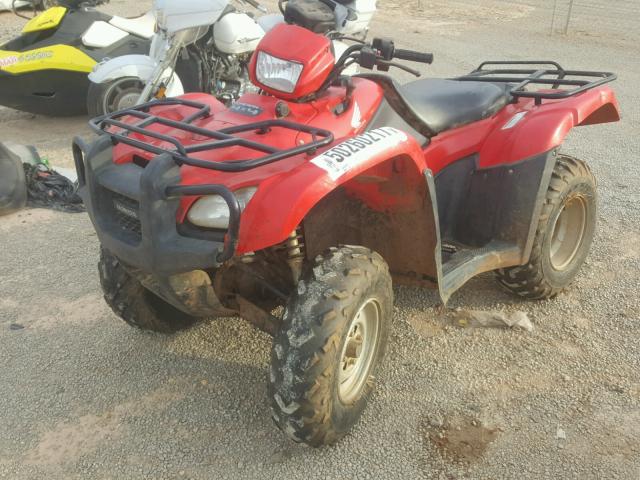 1HFTE387XD4101438 - 2013 HONDA TRX500 FE RED photo 2