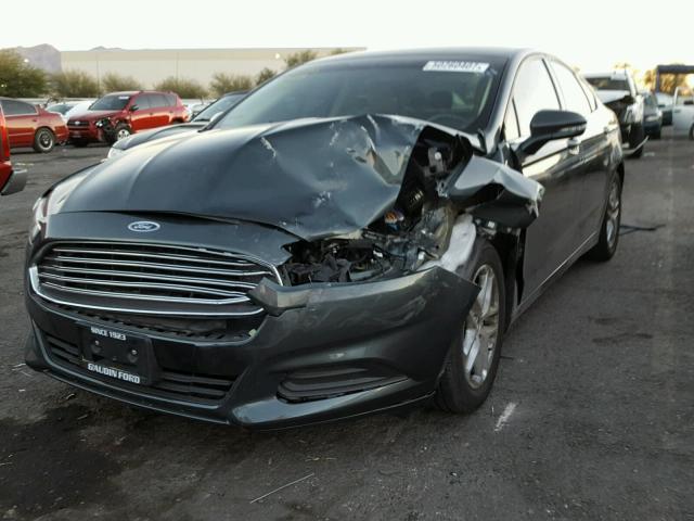 3FA6P0H77FR281042 - 2015 FORD FUSION SE GREEN photo 2