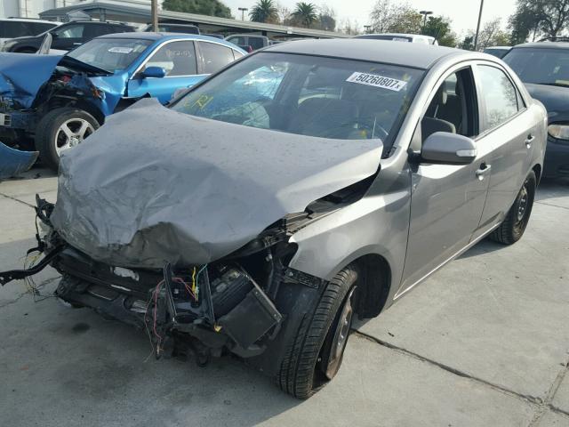 KNAFU4A26A5249362 - 2010 KIA FORTE EX GRAY photo 2