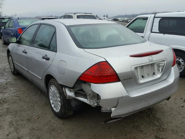 1HGCM56197A047435 - 2007 HONDA ACCORD VAL SILVER photo 3